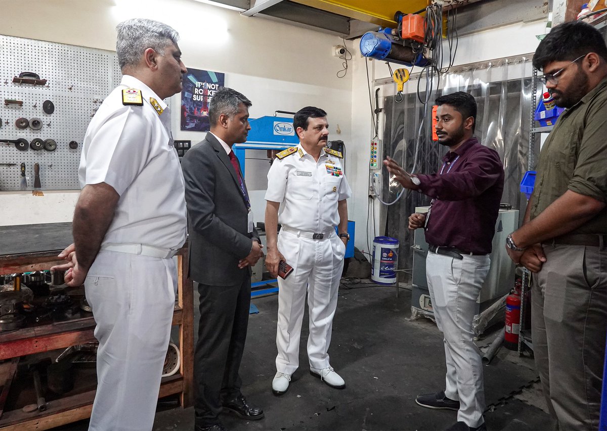 SpaceFields tweet media