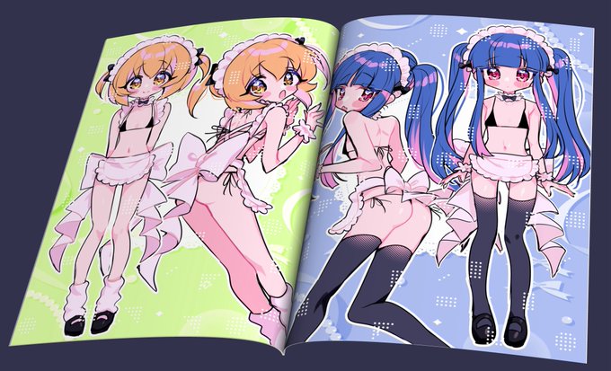 中身はこんな感じかな〜中綴じにするからもっと開けて絵見えるはず 