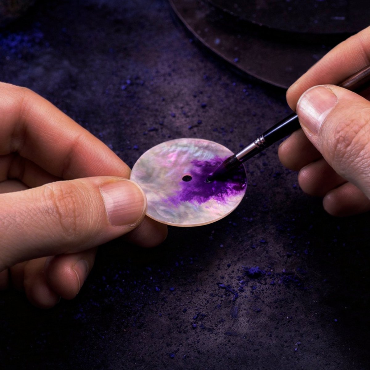 allwatchessg's tweet photo. Crafted in detail, designed to endure. The #Venezianico Arsenale 37 showcases a natural #MotherofPearl unique coloring, smoked gradient, and protective varnish — Italian artistry in compact form.

#AllWatches #VenezianicoWatch #VenezianicoWatches #VenezianicoArsenale #Arsenale37 https://t.co/44AET02cVd