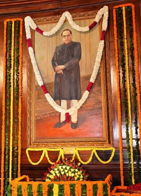 iampankaj_kumar's tweet photo. समता युक्त,शोषण मुक्त ,सबल-समरस -संगठित समाज से सशक्त राष्ट्र🇮🇳 की दृष्टि से
●विभेद अस्पृश्यता छुआछूत निवारण कर,
●सर्वहित समावेश का विवेक रख कर
●सांस्कृतिक मूल्यो को समाहित कर
●लिखित प्रारूप मे संविधान प्रदाता  
भारत रत्न डा.भीमराव रामजी अम्बेडकर" की आज जयंती है
@narendramodi https://t.co/Wh1lasuEn3