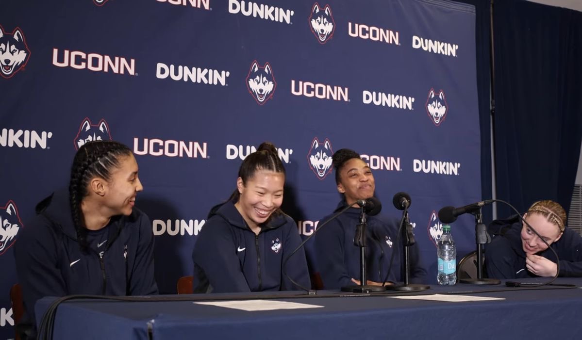 anisa ★ tweet media