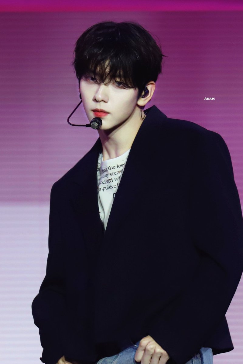 Adam_1205 tweet media