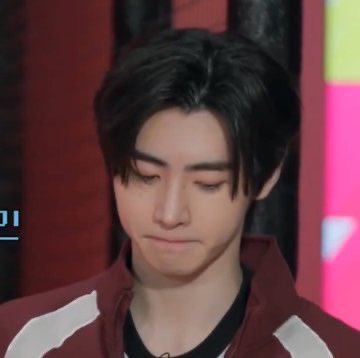 ᴀʟɪᴄᴇ 🔪 tweet media