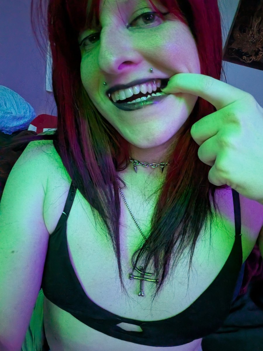 Robin Eyes 🪲🦗🦋🏳️‍⚧️ tweet media