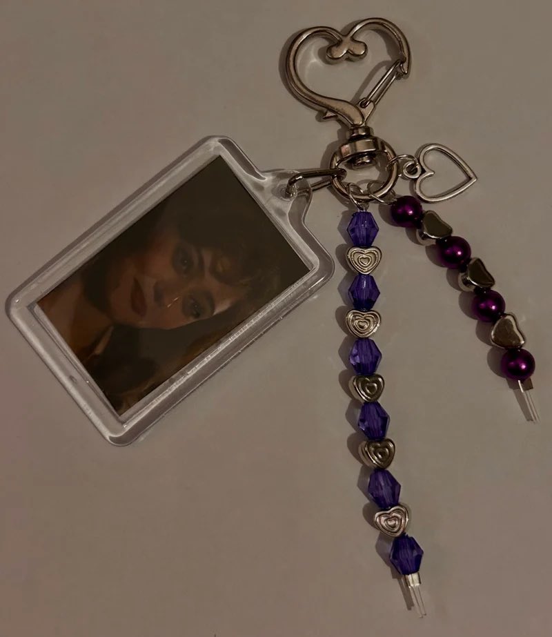 AccessoriesByChlo tweet media