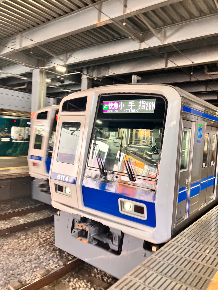 通りすがりのE257-2000 tweet media