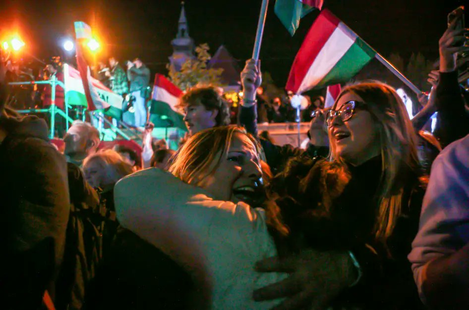 manmader's tweet photo. Hungary’s incoming government should take immediate steps to restore fundamental rights, dismantle abusive laws and institutions, and strengthen democratic institutions, after years of backsliding.

https://t.co/1sH90R1LsQ https://t.co/W2qtEopFTE