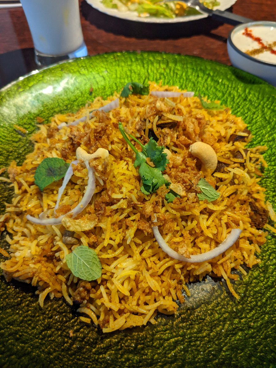 ライオネルリチ男 tweet media