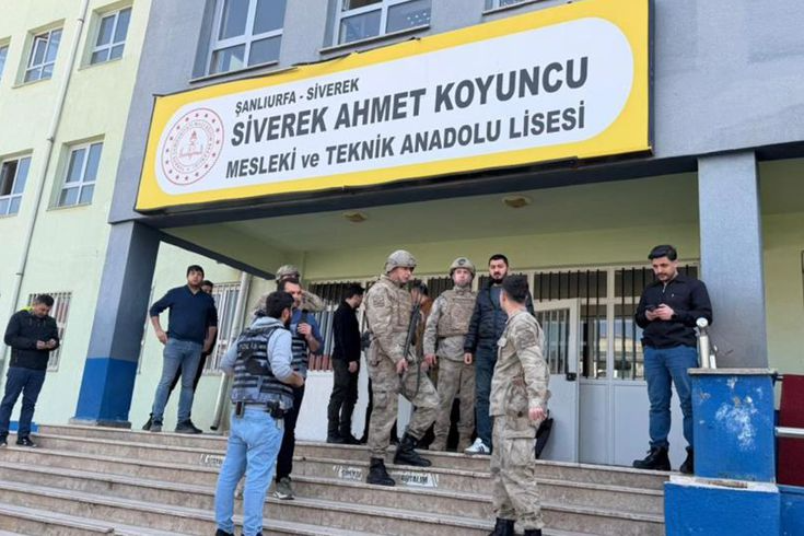 kuna_en's tweet image. #Turkish media reports that 16 people were wounded in school shooting southeast of the country

kuna.net.kw/ArticleDetails…

#KUNA #Kuwait