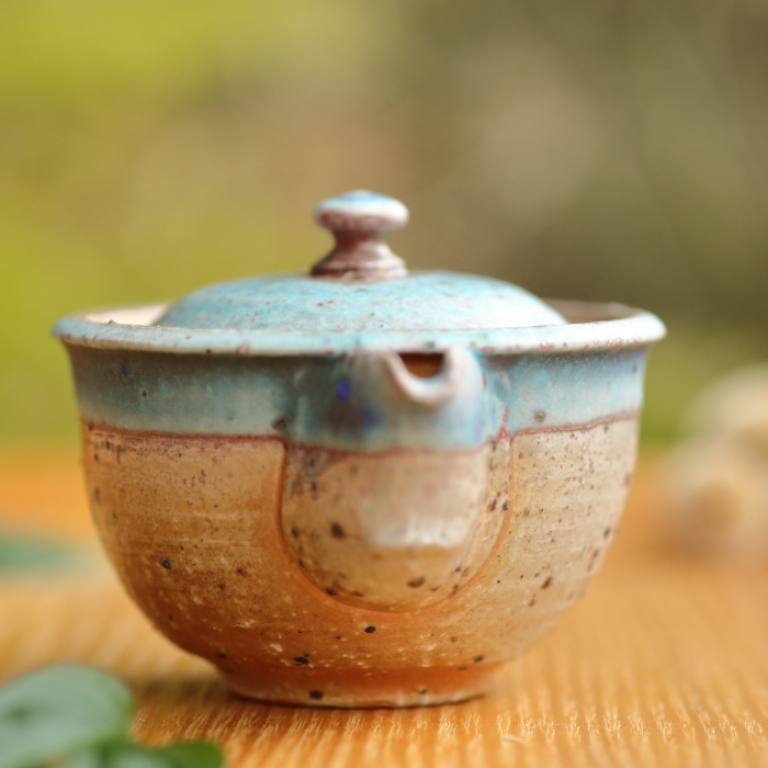 山田想さんの青宝瓶です
chaki-shop.com/product_detail…