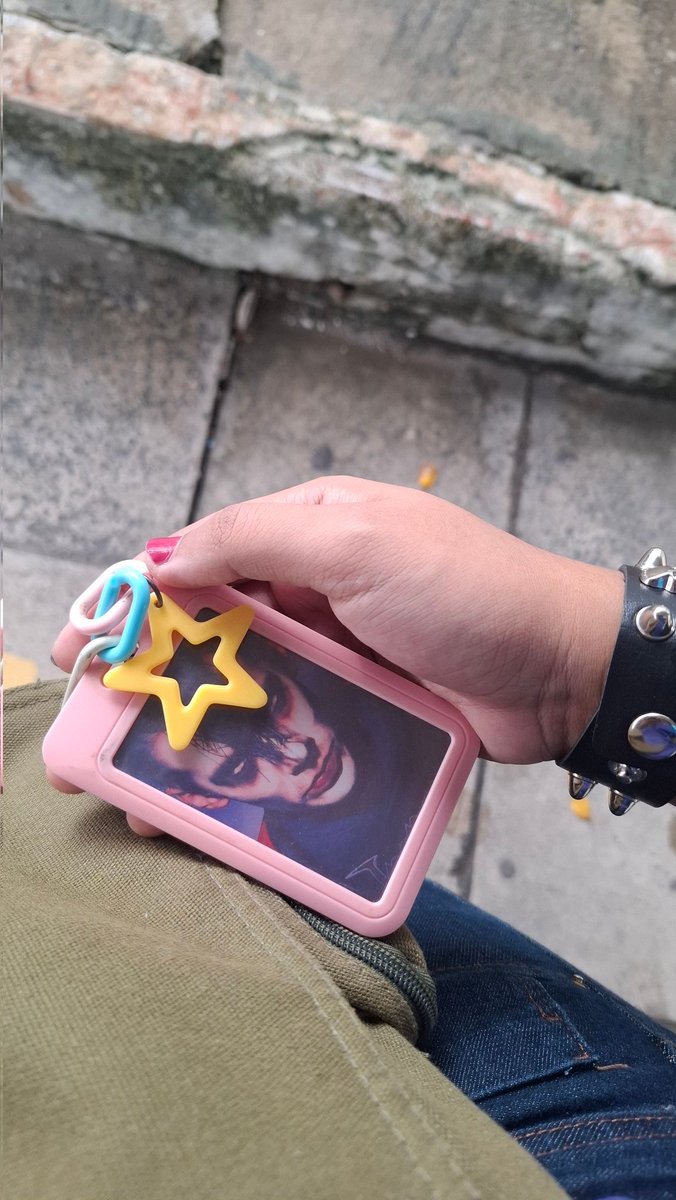 vins 𖤐 tweet media