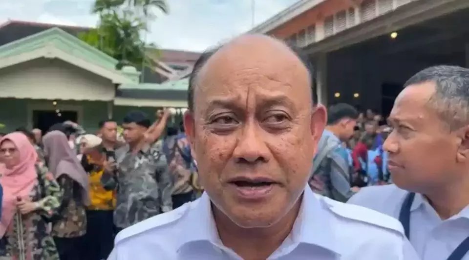 Lambe Saham tweet media