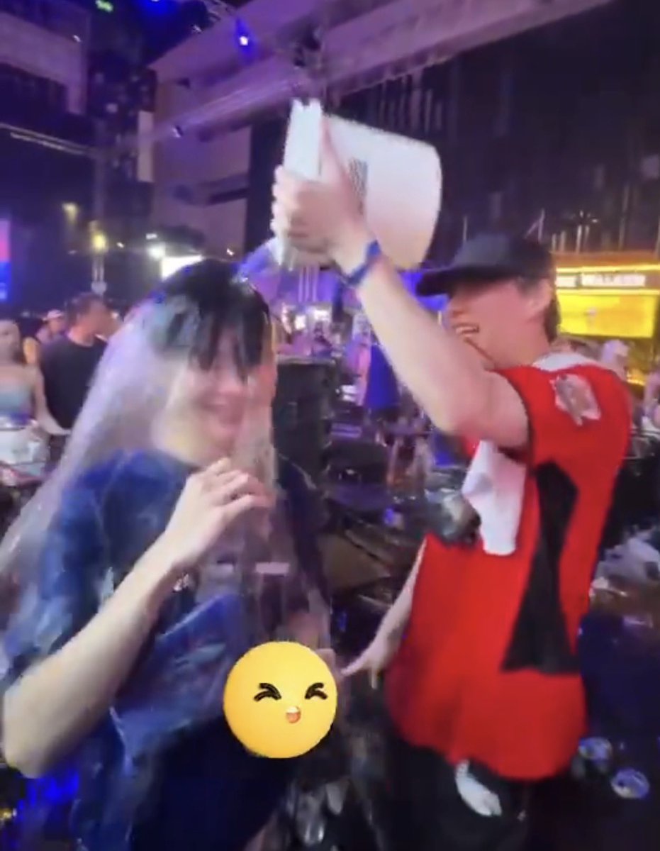 ᘉ26ପଓ tweet media