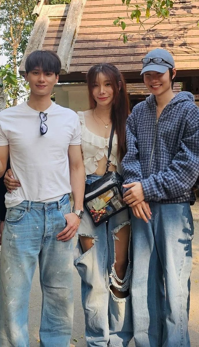 MYLOVELY_YELLOW🌙🐰✨️ tweet media