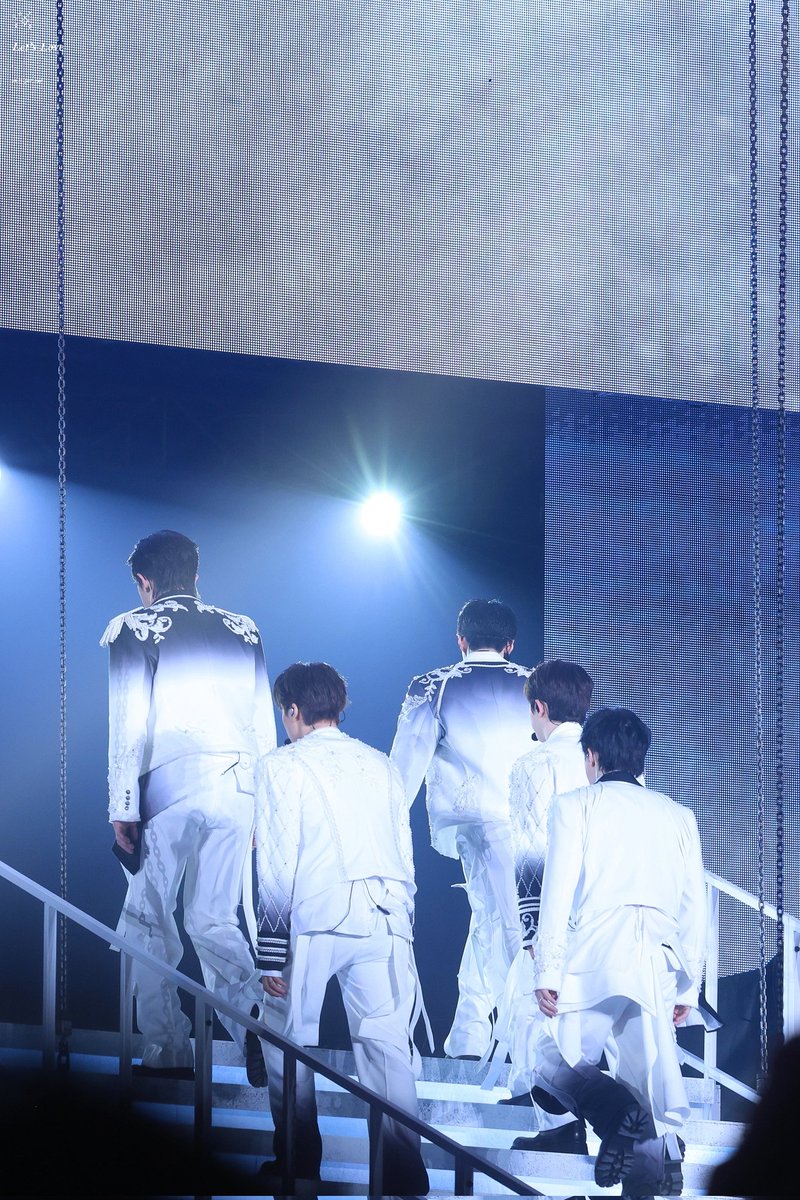 LET'S LOVE tweet media