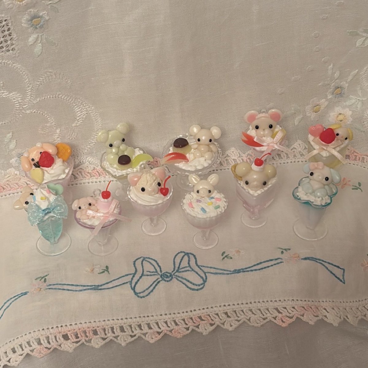 ついに今週です🌟🎶
18日に販売するまきこちゃんとの
コラボアイテム…🐰🍨🎀
(ちなみにパフェは他にもあります♡♡)