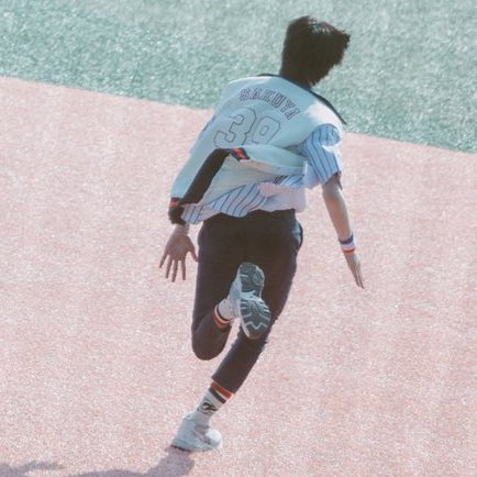 こにょ tweet media