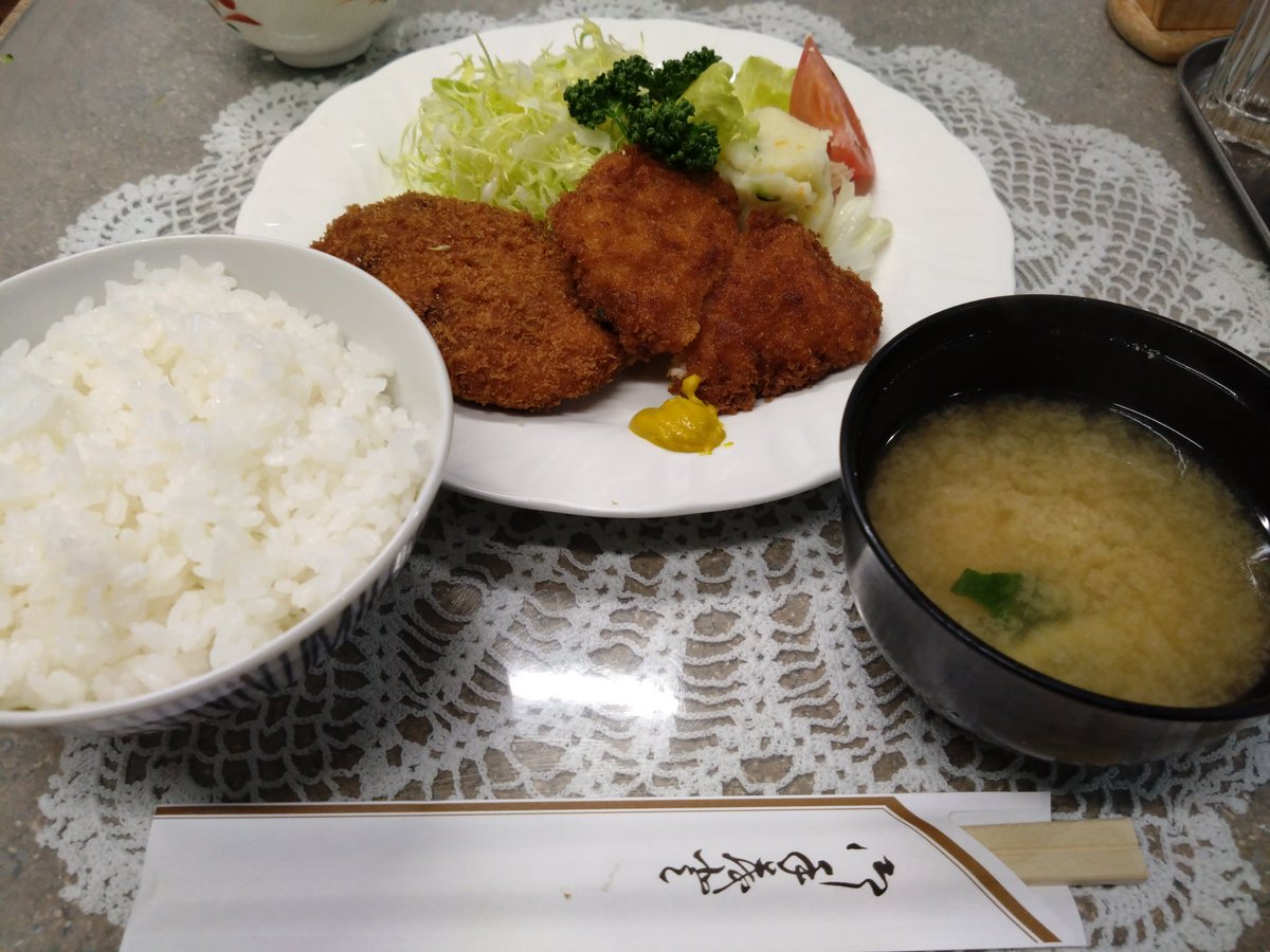 メンチカツとチキンカツの盛り合わせ

盛り合わせ定食820円

#香取市
#洋食おぎ