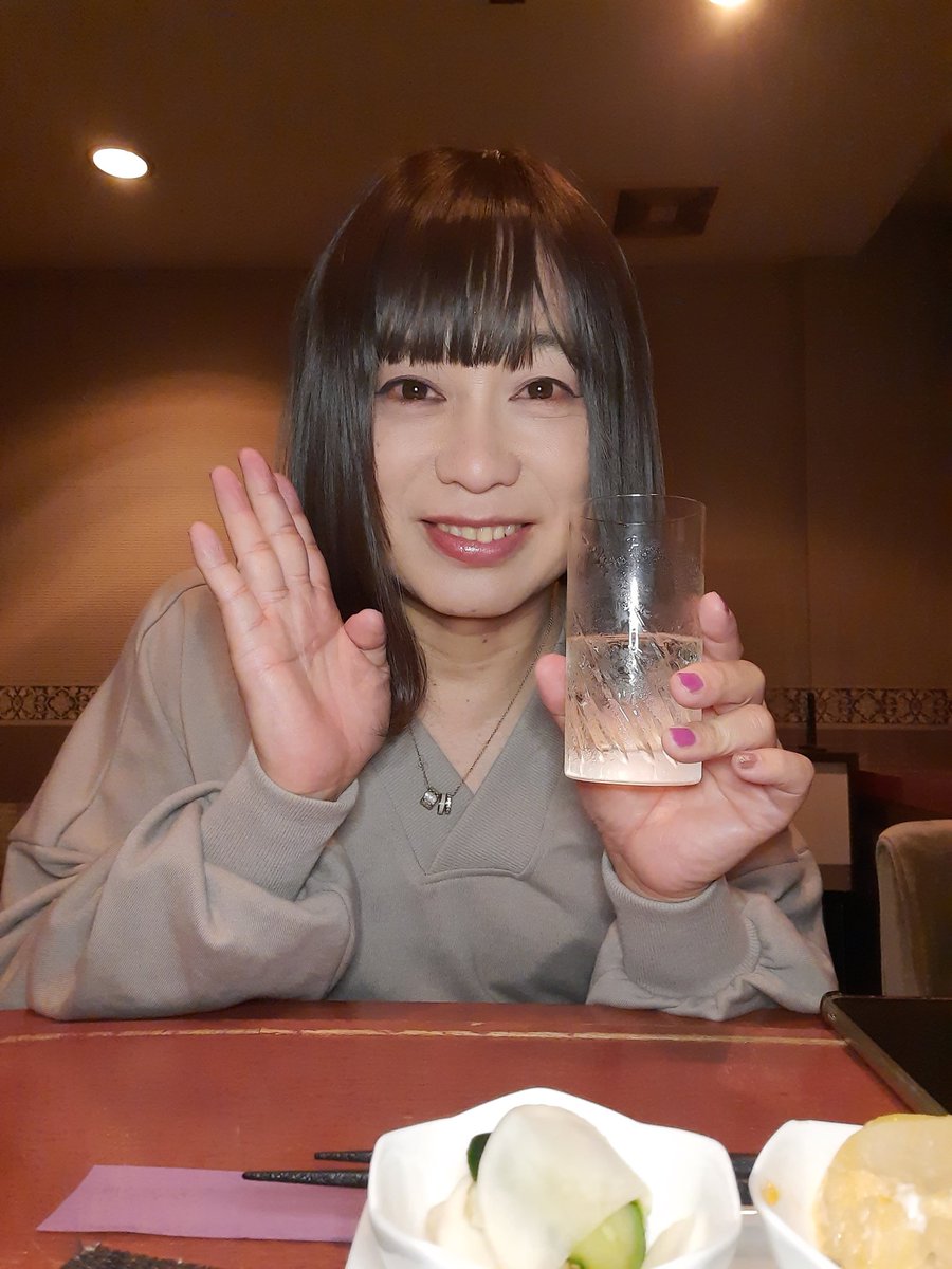 美澪🐼ﾐﾚｲﾚｲ🐼@4/24~26大阪 5/3お台場オクフェス🍻 tweet media