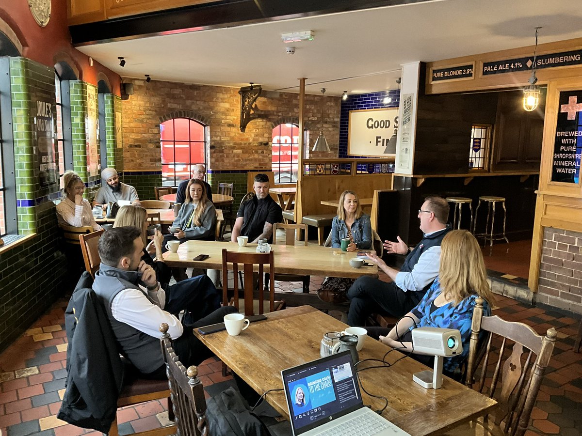allaboutnewport's tweet image. Chaos? Not today. 🧘‍♀️

Early start and a brilliant morning in Newport, Shropshire for the Business Doing Business networking event. 

Michelle Morris delivered a sharp, engaging presentation on finding calm amidst the business chaos.

#NewportBusiness #ShropshireEvents #Networkin