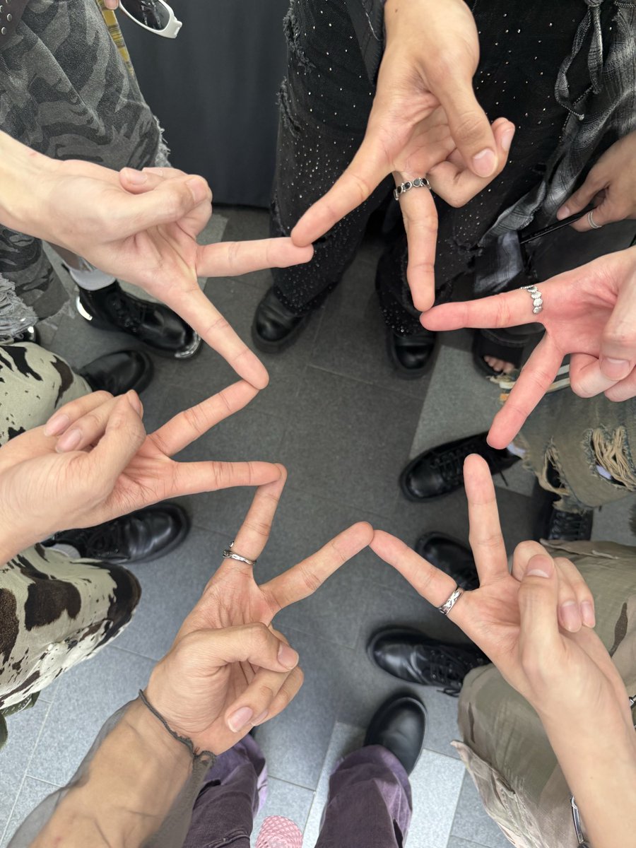 twnpich's tweet image. มามะมาะม่ะ ขอกำลังใจให้พวกเราหน่อยค้าบหม๊ามี๊ปะป๊าาาา
DEXX SONGKRAN26 ICONSIAM 
#DEXXxICONSIAM