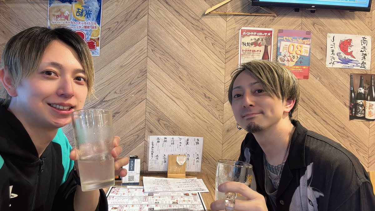 Na_nank_G4's tweet photo. 僕と兄。
楽しい時間。
そしてほんコチ‼︎

#GoodGrief
#Millington https://t.co/OVxEziPEMB