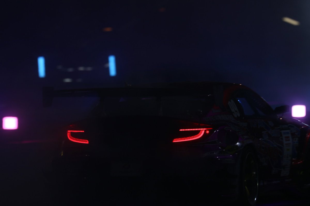 いとまる tweet media