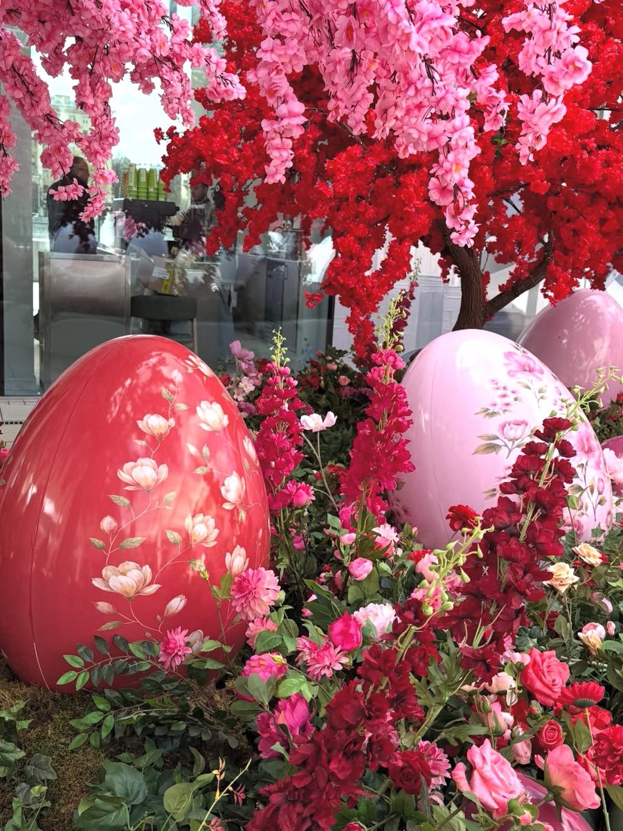 SgforgoodStella's tweet image. Gorky Park's embankment decorated for Easter

#Moscow #Russia