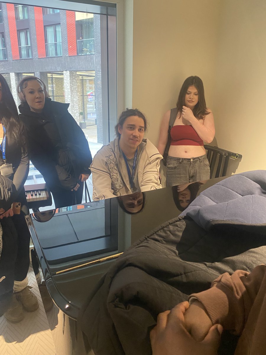 SouthThamesColl's tweet image. South Thames College music students had an inspiring visit to World Heart Beat Academy,  enjoying a live piano performance, touring pro studios, and getting industry insights. One highlight: playing an iconic jazz piano!  #MusicEducation #WorldHeartBeat