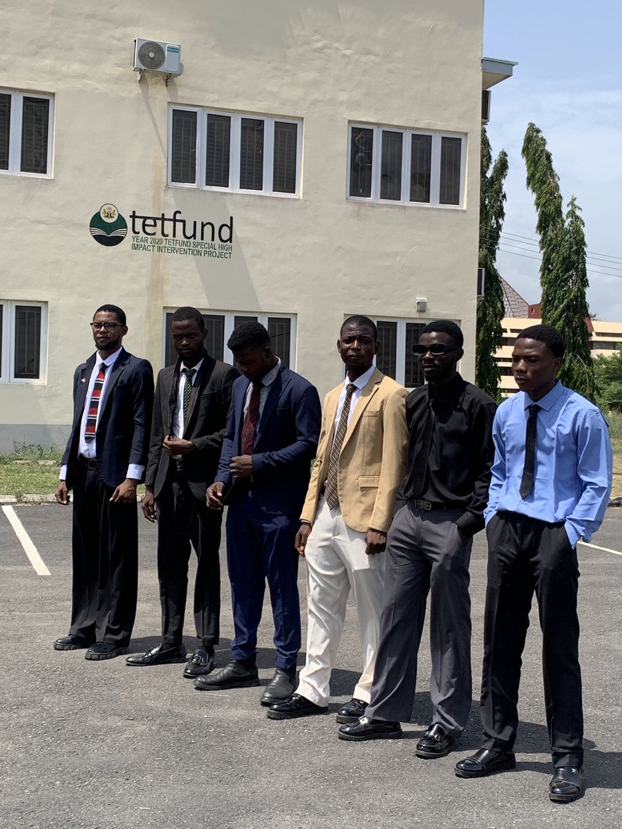 ChristMike🤴 tweet media