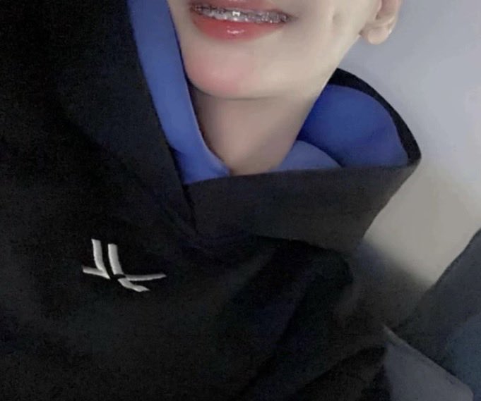 نيوف 17 tweet media