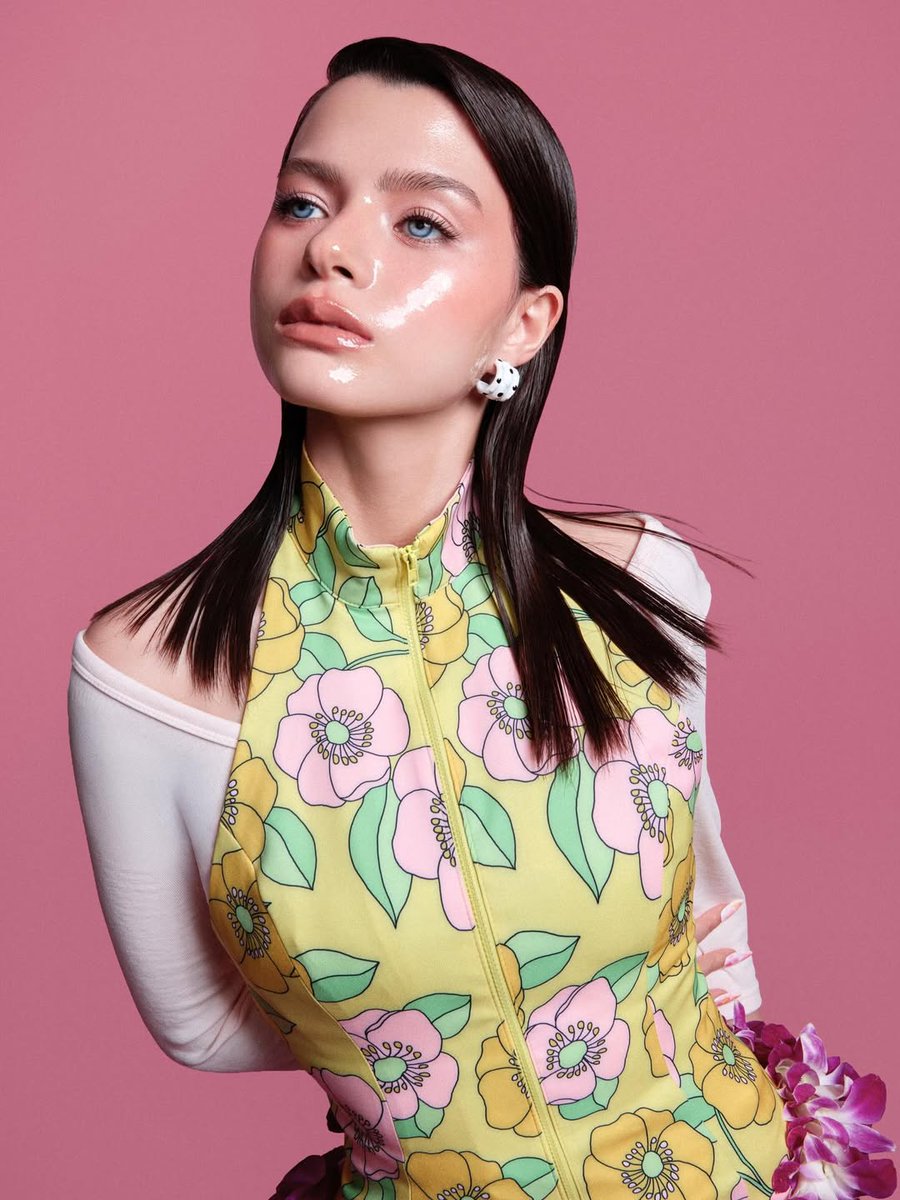 ปิโย๊ะหยุดดิ๊ 💜 tweet media