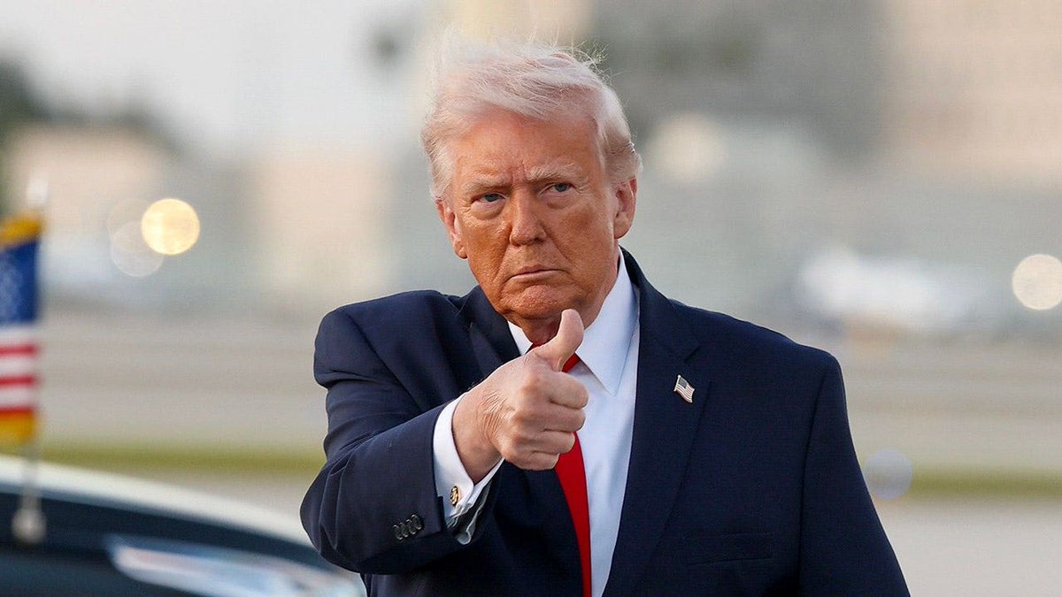 jimbotrump's tweet image. Trump endorses neighboring state lieutenant governors for re-election dlvr.it/TS1xN9 I APPRECIATE FOLLOWS #Trump2024 #Election2024 #NevadaPolitics #IdahoPolitics #PoliticalEndorsement