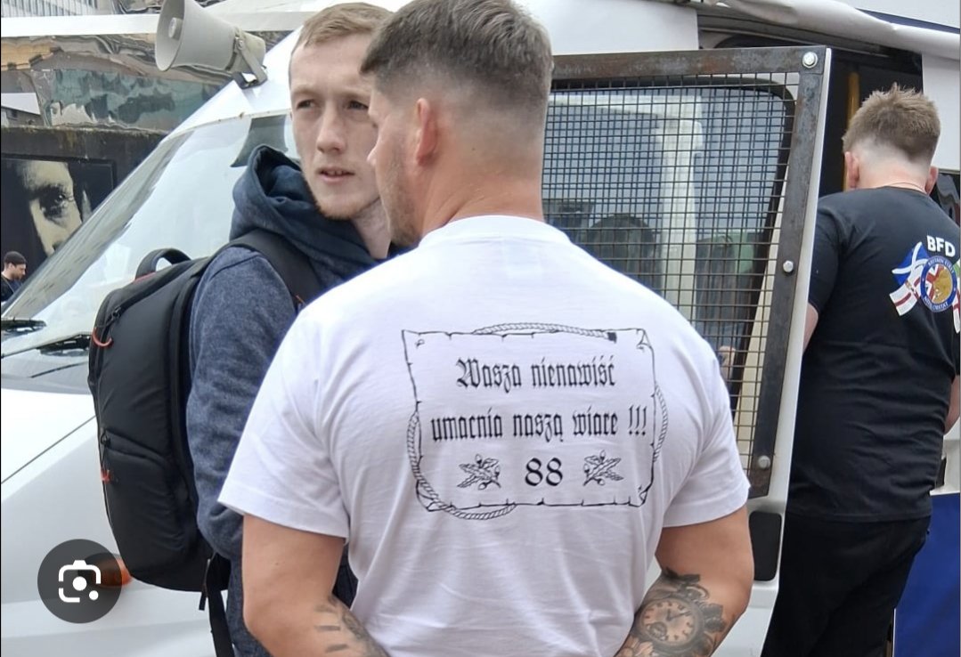 Billy Britain tweet media