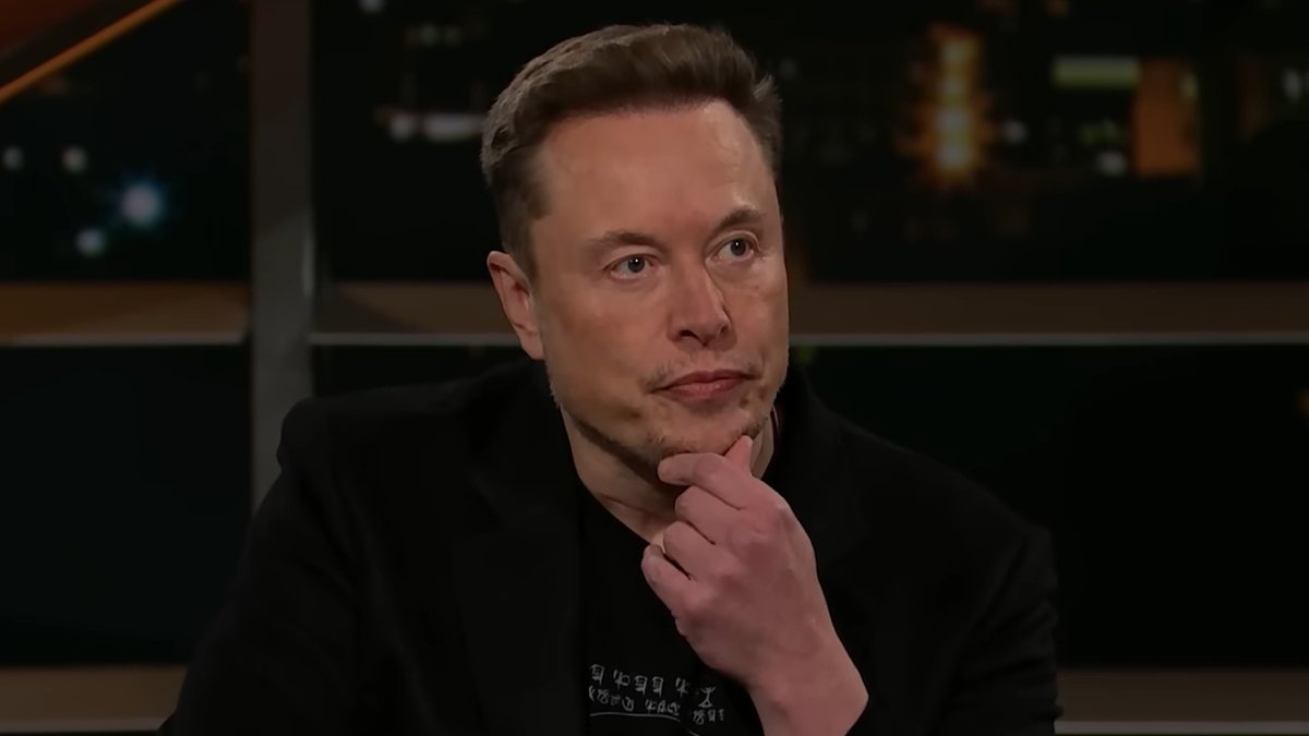 Resist the Mainstream tweet media