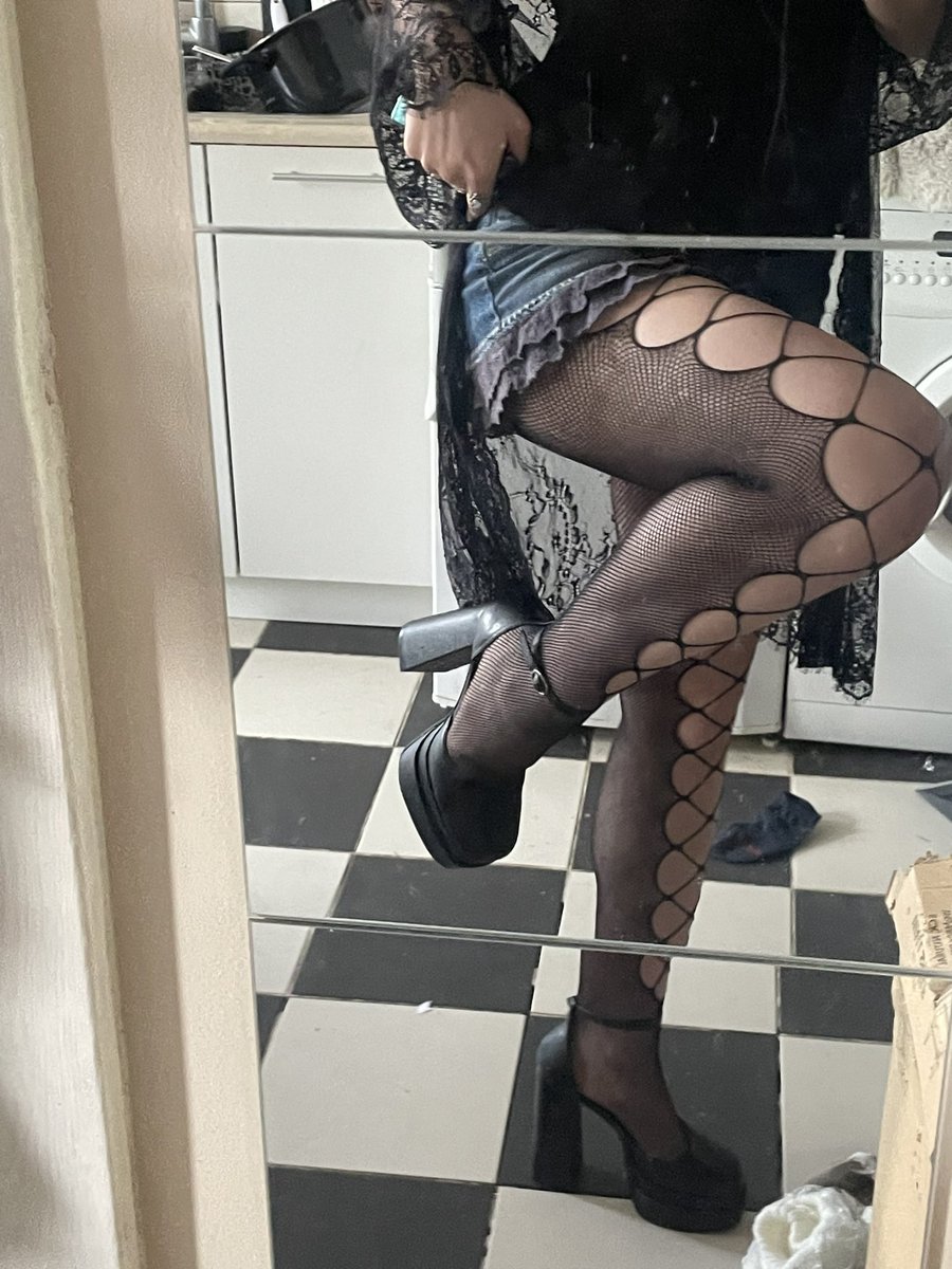 Rose 🥀 tweet media