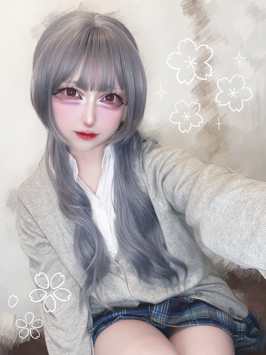 みみ氏(圧倒的銀髪)🥀🦇 tweet media