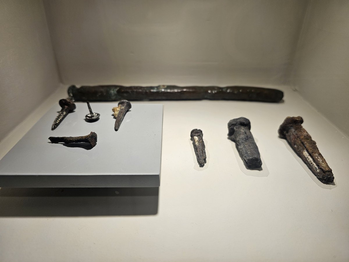 Rosa the Riveter 💪🛠🔩 tweet media