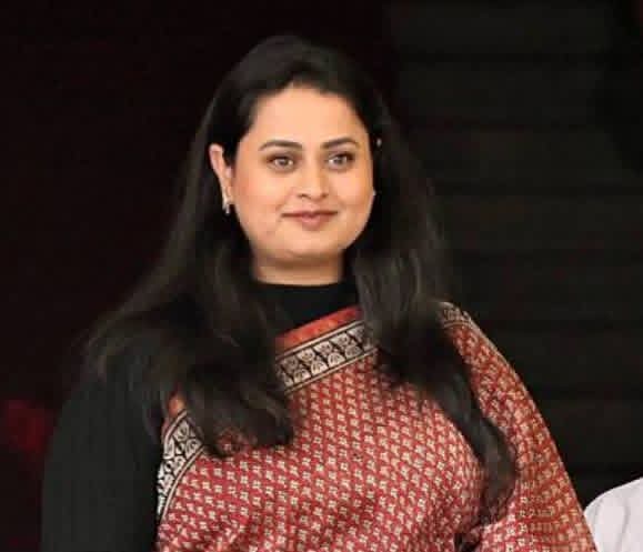 चौथी_दुनियाँ tweet media