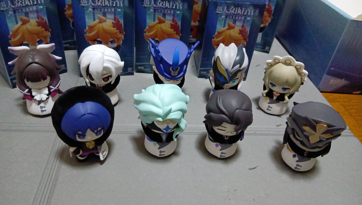 万＝番 tweet media