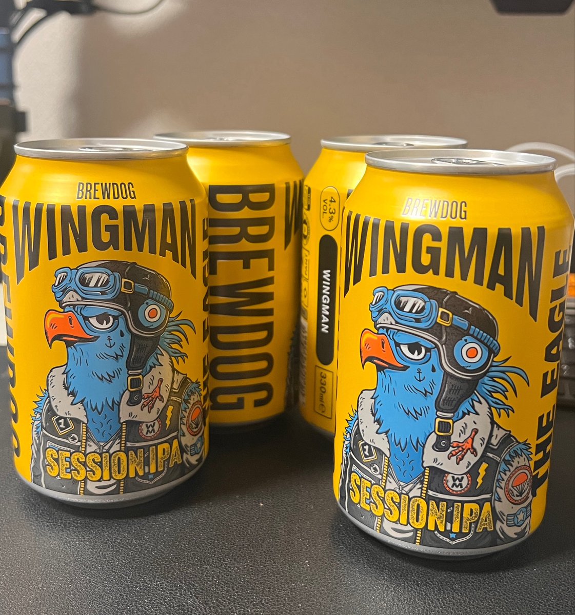 soedy55's tweet photo. 今年もウィングマンがやってきた🦅
#brewdog #wingman #sessionIPA https://t.co/IW14jKmsX3