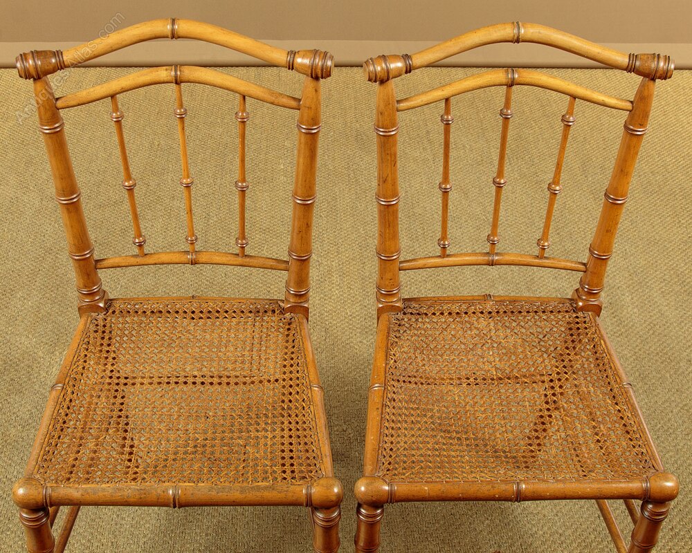 antiques_atlas's tweet image. Selling on Antiques Atlas we have this
 Faux Bamboo Bedroom Table, Mirror &amp;amp; Chairs c.1890 antiques-atlas.com/antique/faux_b… Just made live for sale Great Price 
#Antiques  From Collinge Antiques  @CollingeAntique  
#antique #antiquefurnuture