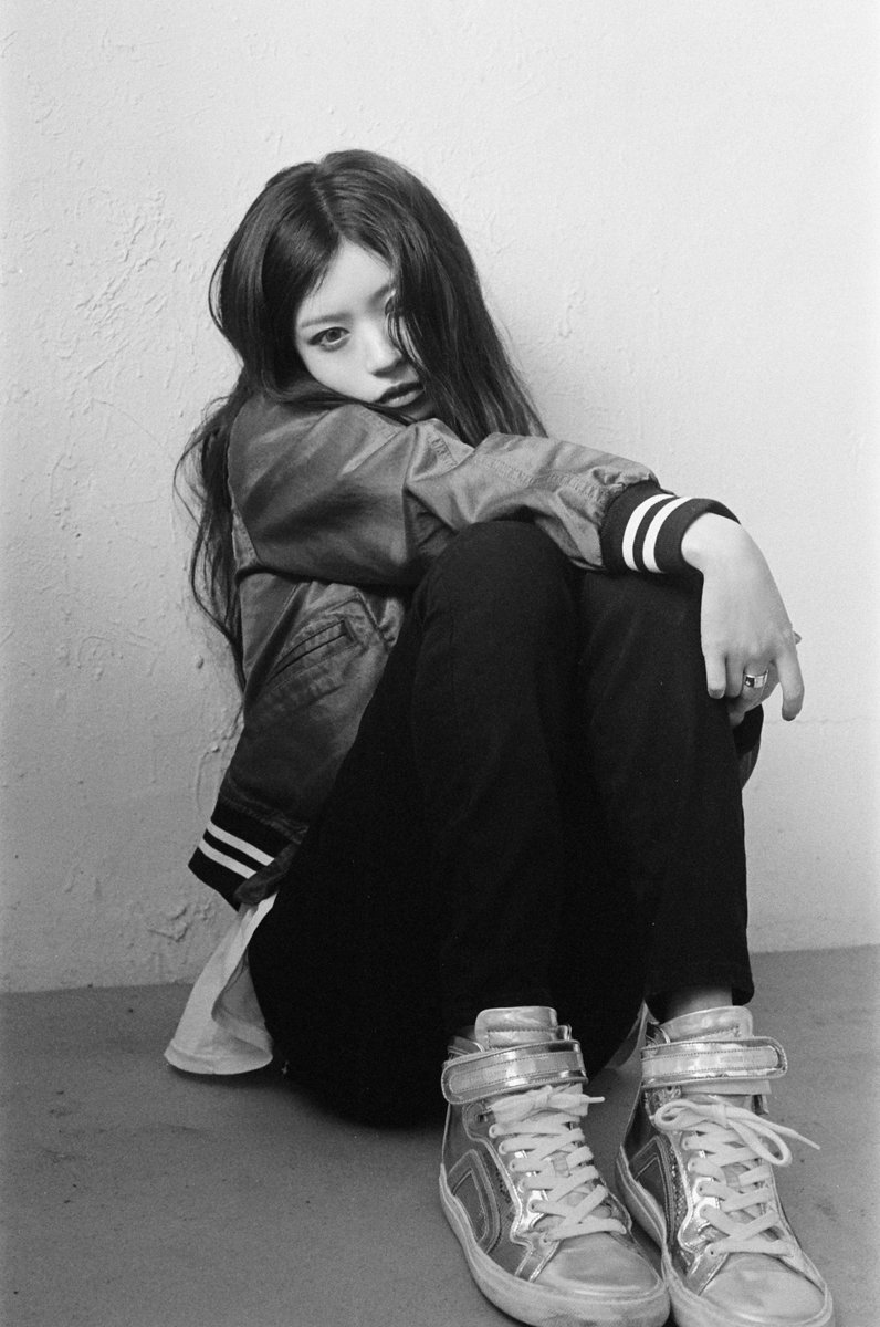 BELIFTLAB's tweet image. #ILLIT ‘MAMIHLAPINATAPAI’ Concept Photo FREE RIDER 🏍️ - #MOKA

2026.04.30 6PM (KST)
#아일릿 #MAMIHLAPINATAPAI