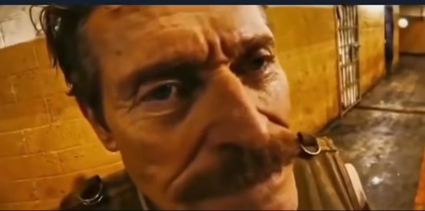 DanielOkaf44022's tweet photo. Police: you were the last person that texted her before she passed away 

What did you mean by 
“I will choke you out “ https://t.co/ckPm1RAY43