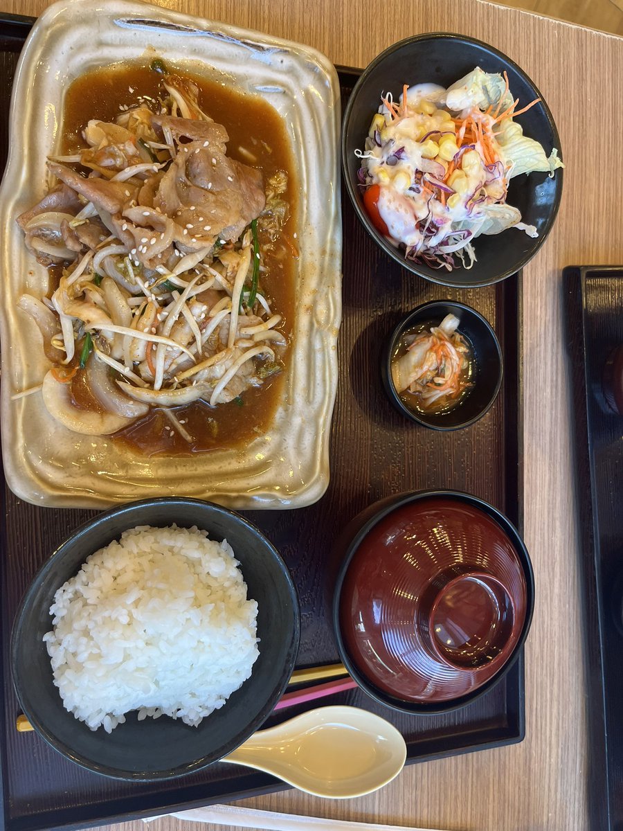 T. Fan P'Bam ｡⁠◕⁠‿⁠◕⁠｡🖤❤️ tweet media