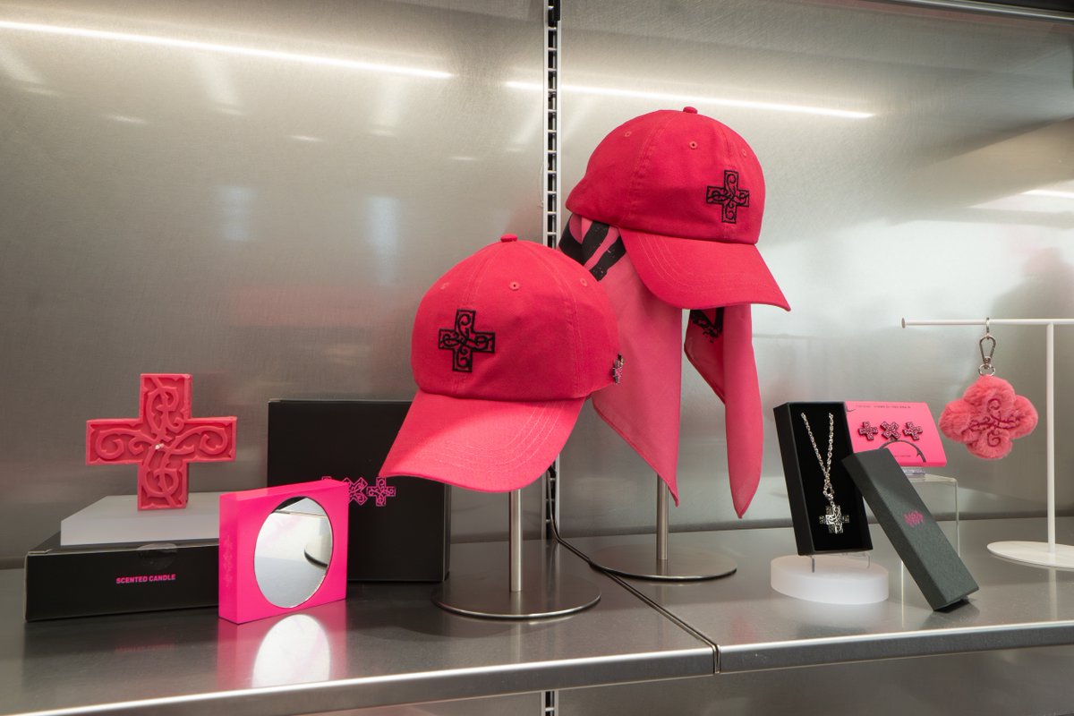 HYBE MERCH tweet media