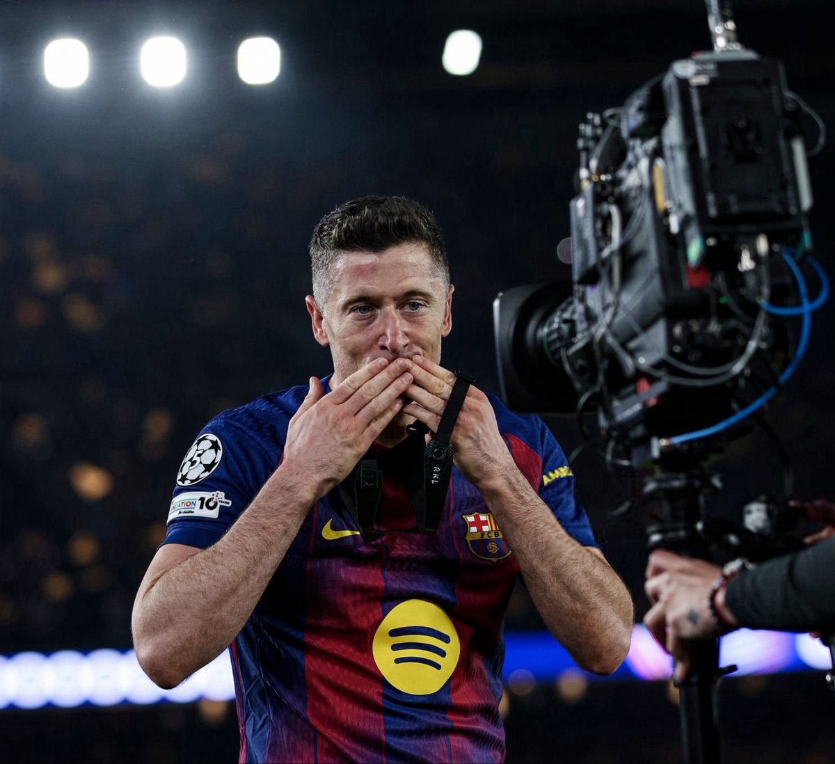 FCB World tweet media