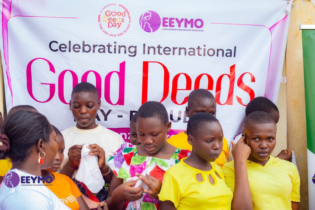 EEYMO207's tweet photo. In Celebration of @GoodDeedsDay in Bududa, we shared menstrual hygiene and health education. We taught girls to make reusable sanitary pads, giving them skills to end period poverty with dignity, confidence, and hope. 

#GoodDeedsDayUganda 
@shesthefirst @MHDay28May https://t.co/dknd0O71oP
