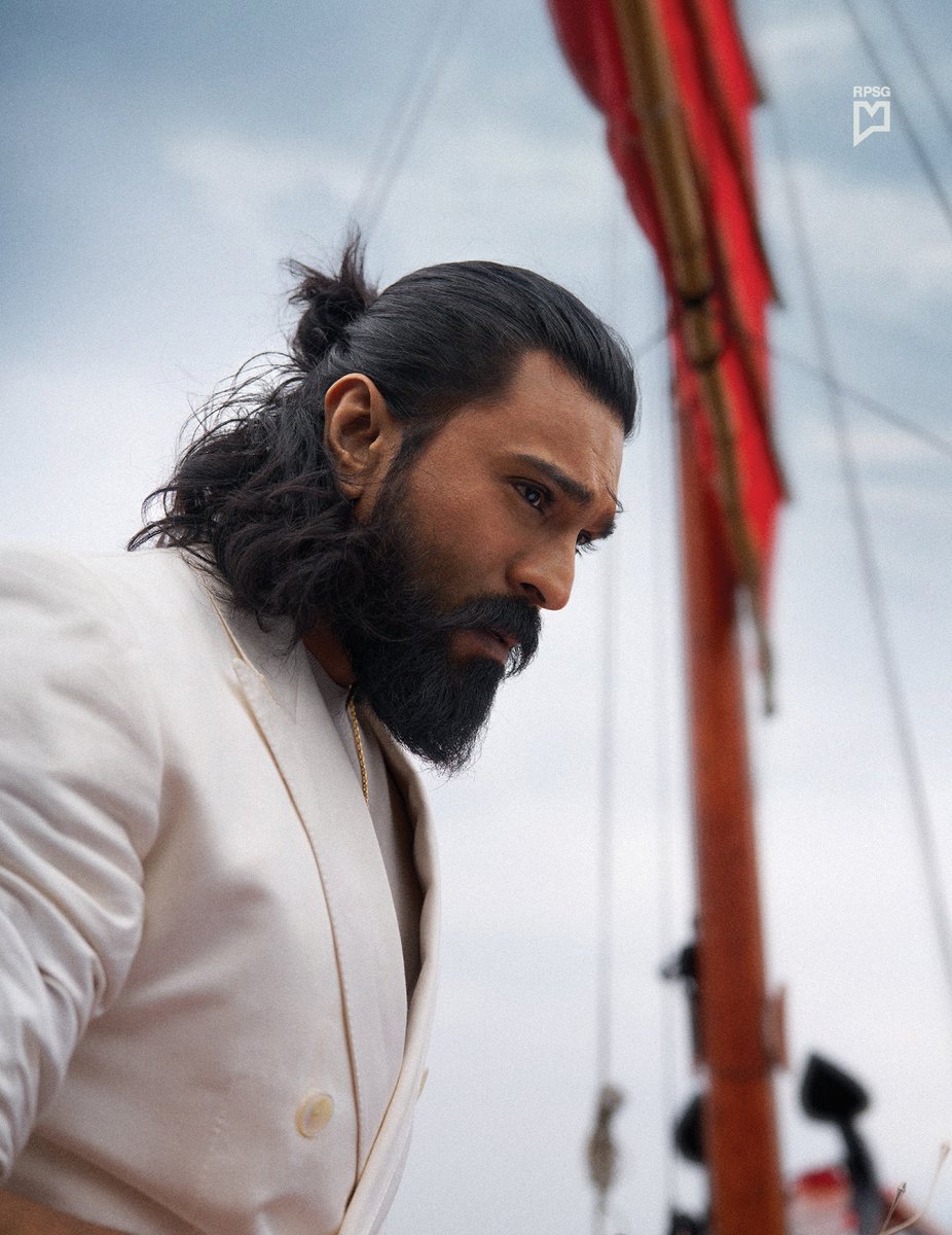 Esquire India tweet media