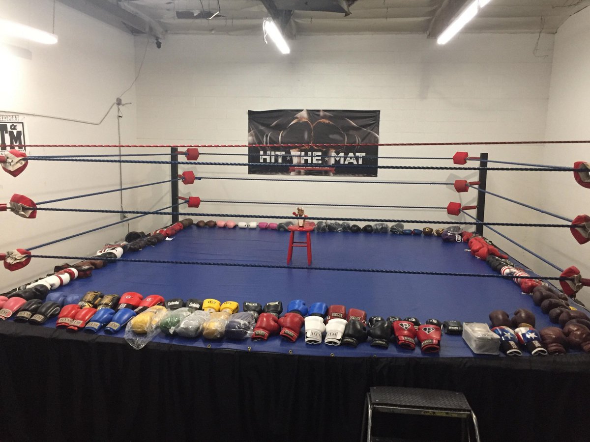 Boxing by HTM tweet media